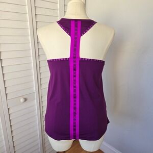 Under Armour Purple HeatGear Loose Racerback Tank Size L Logo Athletic Gym